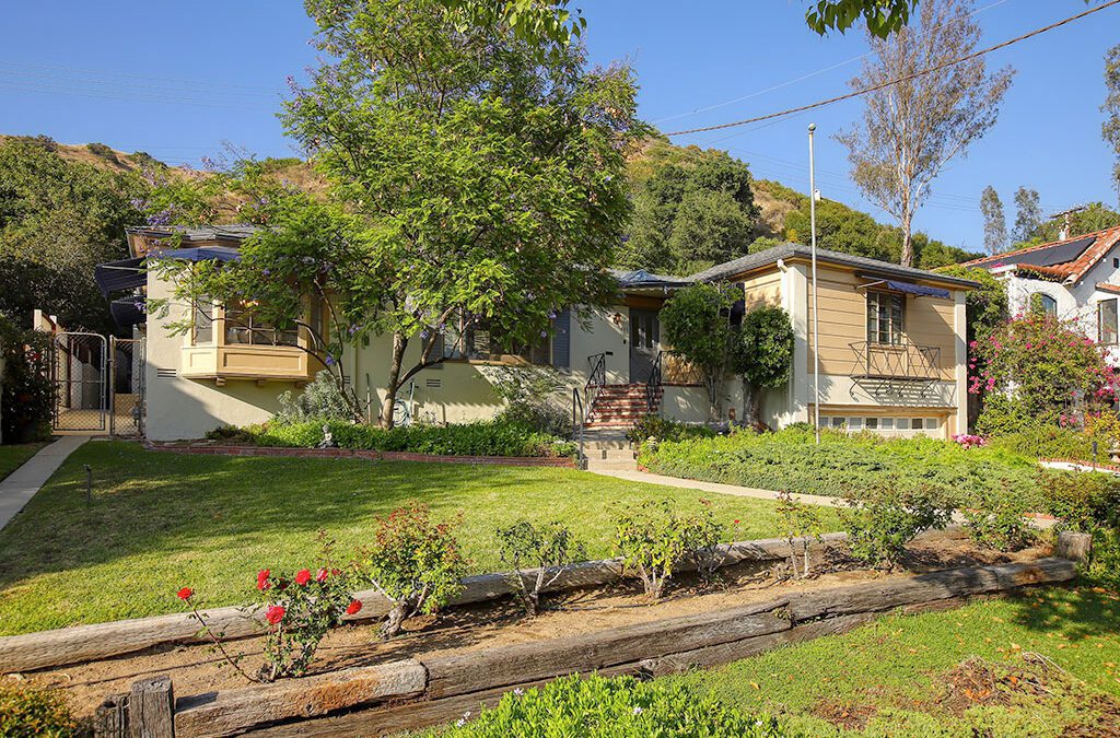 833 W. Mountain Street